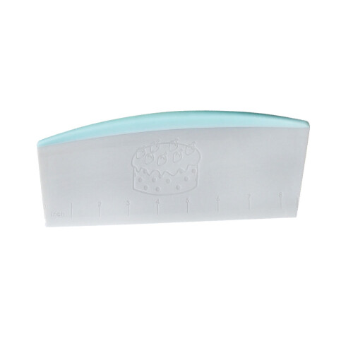 Practical Cake Cutter And Scraper Kitchen Gadget For Baking 1