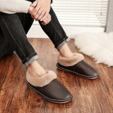 (SIZE 28 MEN,BROWN)Genuine Leather Boots Women's Cozy Memory Foam Suede Slippers Fuzzy Plush Fleece Lined Slip On Indoor Outdoor House Shoes