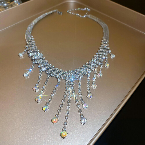 Flash Rhinestone Necklace for Women - Durable & Smooth 2