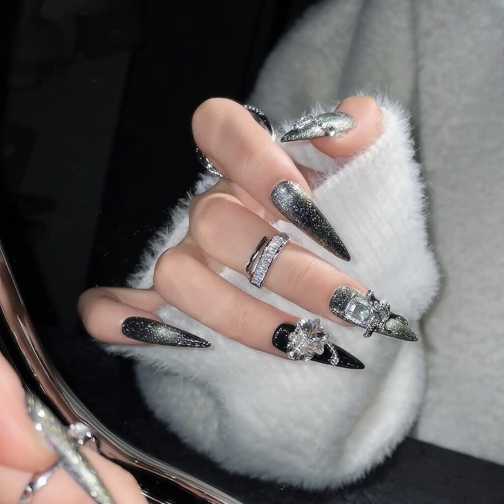 Reach-Tools (Xs) Stage Black Silver Pointed Fake Nails - 50 Char