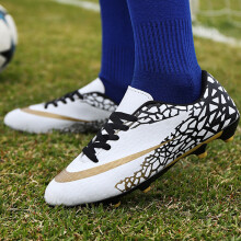 Soccer Shoe 001 White Long Nail 44 Turf Cleats