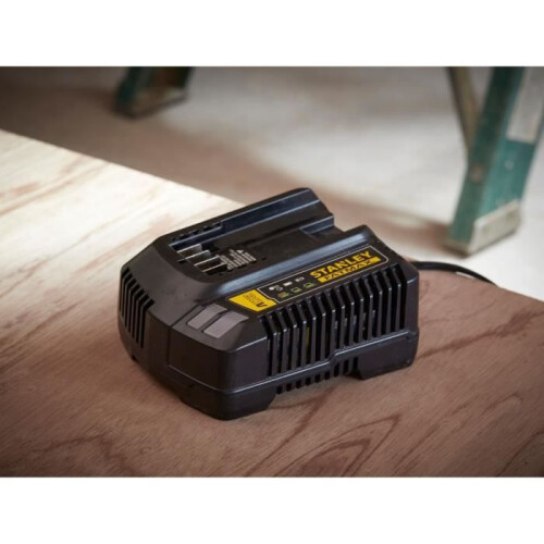 STANLEY-LATURI V20 4A 2