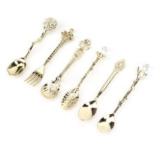 6Pcs Vintage Zinc Alloy Cutlery Set – Gold Lucky Knot Fork Handles