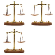 3X Vintage Balance Balance Ornement Accessoires Miniatures en Métal Antique Justice Échelle Modèle Maison Bureau Décoration de Bureau