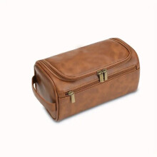 Beauty case da uomo da appendere, ideale per i viaggi. Ampia capacità, realizzato in similpelle PU resistente all'acqua, con gancio interno.
