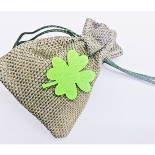 Catnip Addict treat box for cats 1
