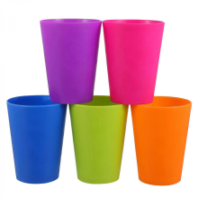Bunte, wiederverwendbare Schwimmbecher (15 Stück) für Outdoor-Partys und Camping (101–200 ml)