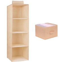 Hängendes Aufbewahrungsregal für den Kleiderschrank, 4 Ebenen, aus Vliesstoff mit Trennwänden, sandfarben, für das Schlafzimmer.