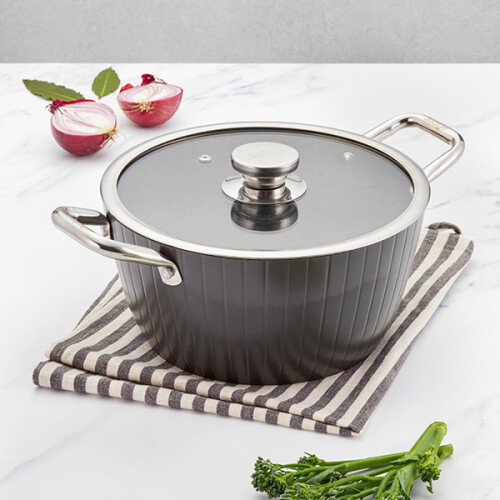 Judge Judge Evertough Non-Stick 24cm Casserole 1