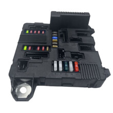 Car Engine Fuse Box Battery Protection Module 8200306032 for Megane Scene 2 2002-2006 8200306033 S118399300J