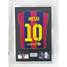 (Silver) DIY Football Shirt Frame: Black Mount, Photo & Plaque Options