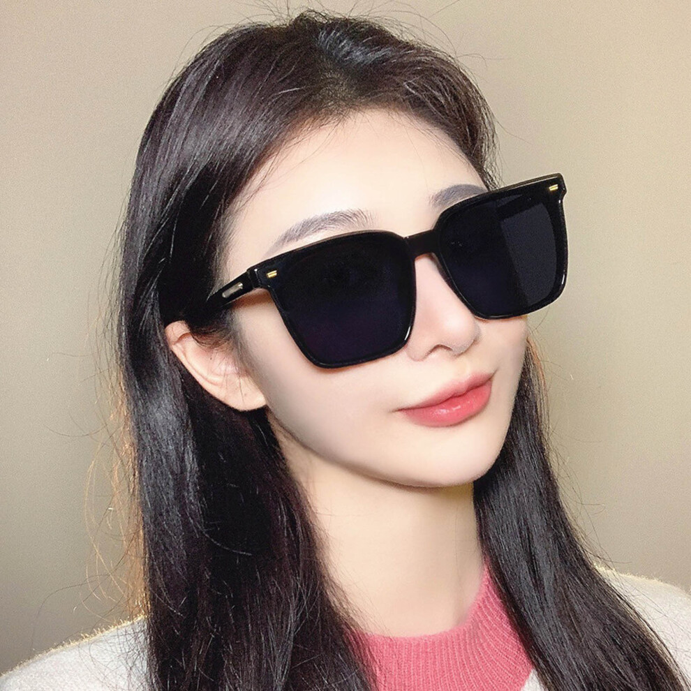 Reach-Tools (Black Gray, Ordinary Film) Trendy Square Sunglasses For Men & Women