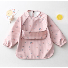 Slabbetjes met lange mouwen Waterdichte babyslabbetje met zakken voor het voeden en spelen met uw baby voor baby's en peuters van 6 tot 12 maanden.