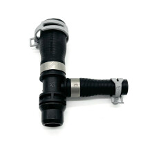 31368449 Engine Radiator Coolant Hose Connector for V40 S60 /13-/1.6T 2013-2018