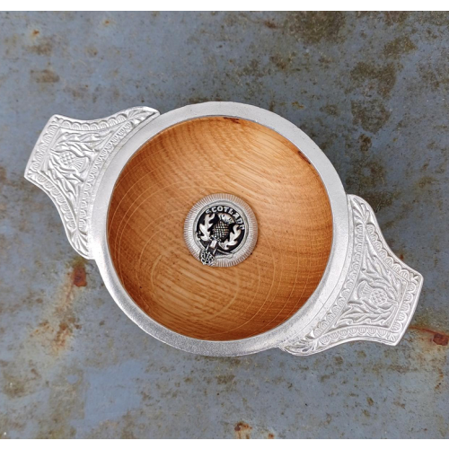 Wooden Scottish Clan Crest Toasting Quaich - Young 2