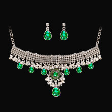 (E5324) French Pearl Necklace & Earrings Set - Glossy Jewelry