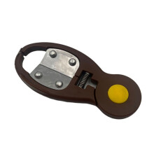 Éplucheur de Châtaignes à Main Économisez Du Travail Pratique Facile et Lisse Épluchage Ouvre-Coque de Châtaigne Accessoire de Cuisine B