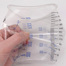 25 Plastic Paint Mixing Cups 600Ml Mixing Container for Precise Mixing of Paint and Liquid (Random Color)