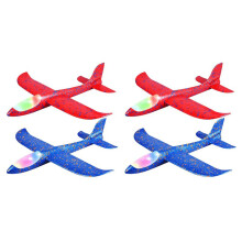 4Pack LED-Ljus Flygplan Leksaker Kasta Skum Plan Blinkande Lysande Segelflygplan Utomhus Sport FöDelsedagsfest Favors