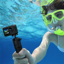 Cámara Deportiva HD 4K con Pantalla Táctil, Antivibración, Batería de Larga Duración, Resistente Al Agua Hasta 20 M.