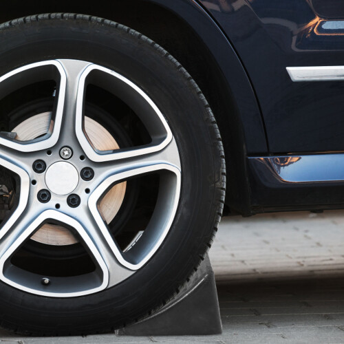 1Pc Vehicle Tire Support Pad Black Rubber Wheel Alignment Block Car 1