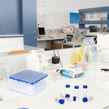 144 Stuks 5 Ml Cryobuisjes Plastic Flesjes met Schroefdoppen Kleine Monsterbuisjes Reageerbuisjes met Opbergdoos voor Laboratoriumbenodigdheden