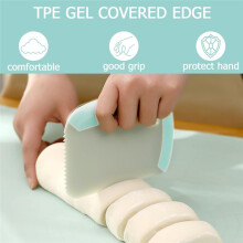 Bench Scraper Dough Cutter with Measuring Scale,Household Scrapers, Baking Scrapers,Ideal for Cake and Pastry Making