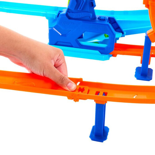 Hot Wheels HW PISTE LOOPING CYCLONE 2