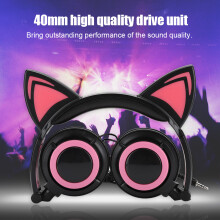 CL107 Cat Ear Foldable USB Headphones 40mm Driver, 90mAh Battery, Black/Red or Blue
