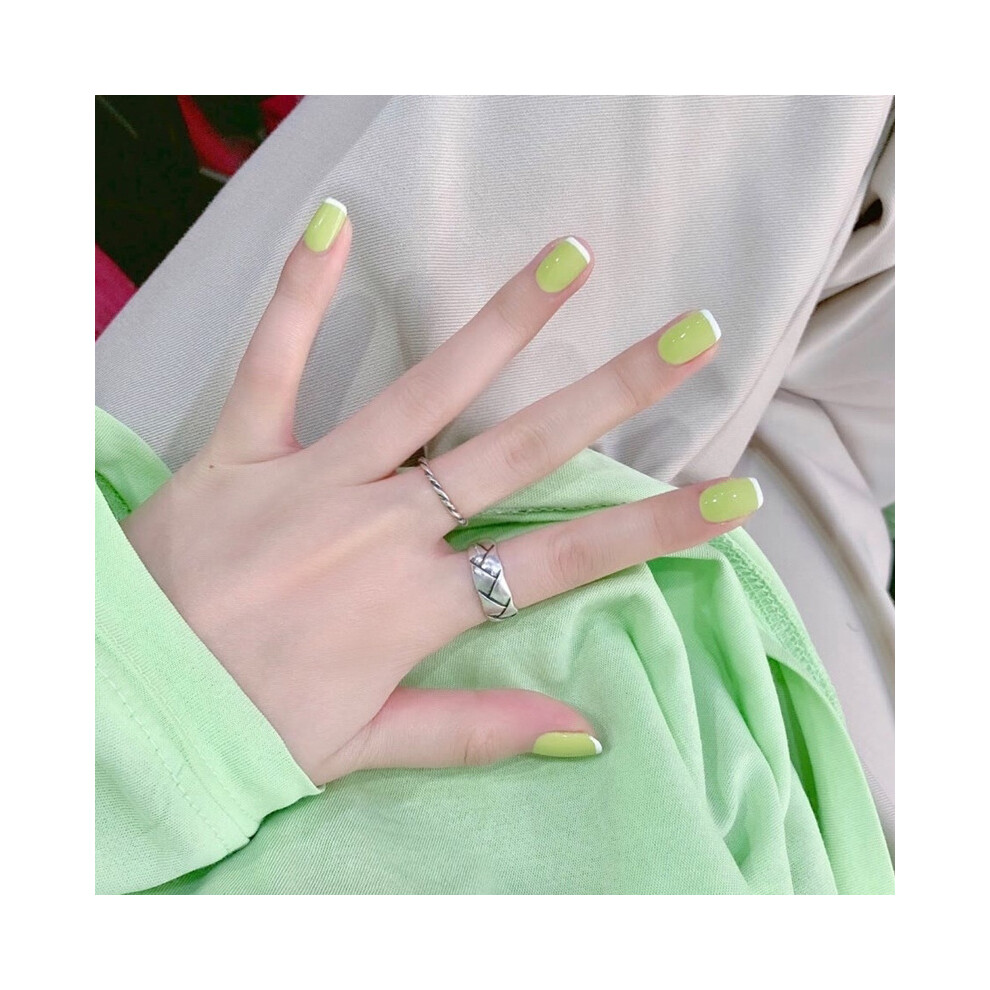 Hue-Grain 24Pcs White Edge Green Fake Nails Manicure Tool