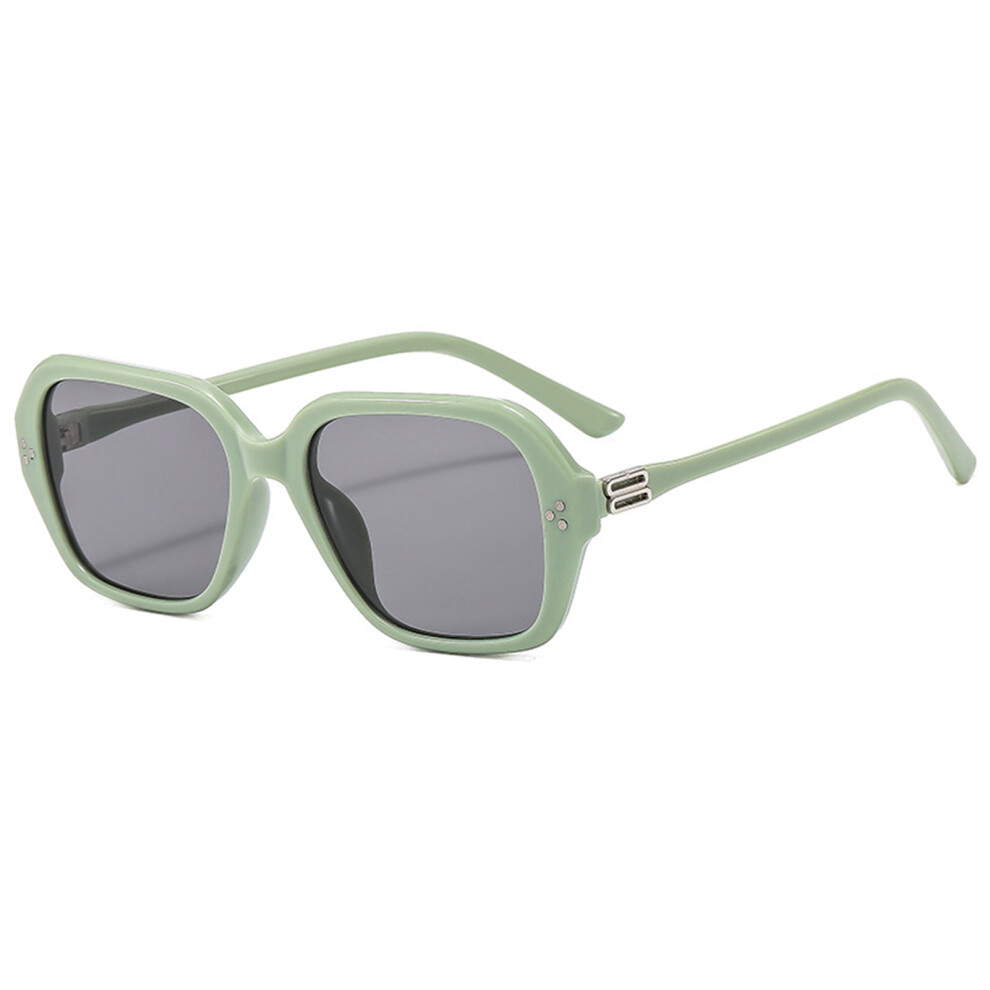 Reach-Tools (Solid Green Frame Light Gray Pieces) Trendy Square Sunglasses For Women - Uv Protection