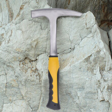 Impact Resistant Brick Hammer with Rubber Handle, 16 oz Carbon Steel Head