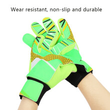 Children Non-Slip Soccer Goalkeeper Gloves, Green, 22x13cm