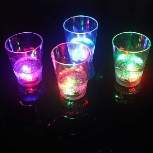 Transparent PS Glow Cup with Liquid-Activated LED 1