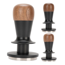 Tamper mit konstantem Druck 58mm Walnuss Gewindebasis