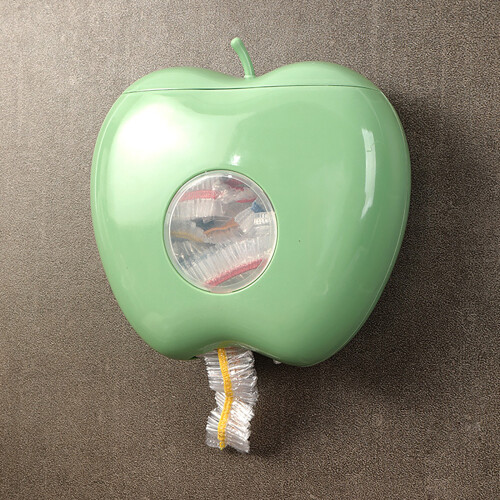 Apple-Shaped Plastic Wrap Storage Box16x17cm 2