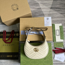Gucci GG Marmont Mini Half Moon Shoulder Bag 699514 White 21.5cm