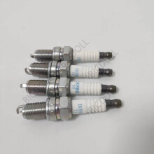 (4Pcs)7980 IKR6G11 Iridium Spark Plug for SUZUKI SWIFT SPLASH ALTO 1.0 1.2 OPEL AGILA 1.0L 1.2L NISSAN
