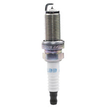 (1PCS)Car Spark Plug Iraurita For HYUNDAI SANTA FÉ II/ix35/SONATA / KIA CADENZA I/SHUMA/SORENTO/FORTE/k5/SPORTAGE-R