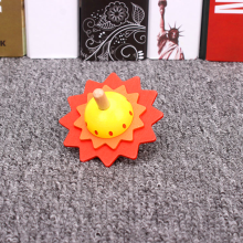 (yellow)Kids Wooden Toys Flower Rotate Spinning Top Classic Toys For Chidren Develop Intelligence Education