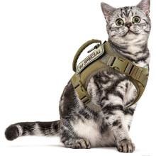 Taktisches Katzengeschirr, ausbruchsicher mit 4 Schnallen, verstellbarer Westenstil für Komfort und Sicherheit, inklusive Gummigriff und D-Ring