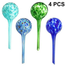 Bombillas de vidrio para regar plantas, juego de 4 piezas con suministro de agua para 2 semanas, 7,5 x 20 cm, de colores, para plantas en maceta.