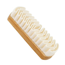 Brosse de nettoyage en nubuck suédé, poils doux en TPR pour redonner du velouté, manche en bois de hêtre