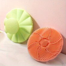 Silicone Facial Cleansing Brush for Sensitive Skin, Hypoallergenic Flower Massager for Effective Daily Cleansing and Relaxation