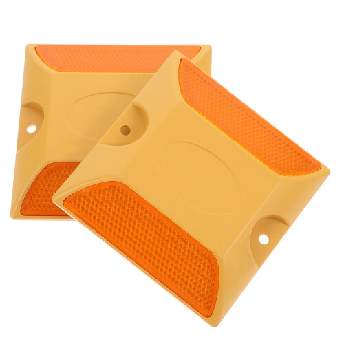 8Pcs Yellow Reflective Driveway Markers Plastic Sidewalk Safety Studs