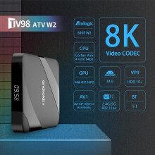 Android TV-box met dual-band wifi, Bluetooth 5.0, 4K- en 8K-mediaweergave en inclusief spraakgestuurde afstandsbediening.