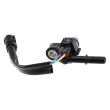 Inyector de combustible compatible con V-IXION, flujo de 125 cc, diseño de 6 orificios, construcción de ABS, color negro.