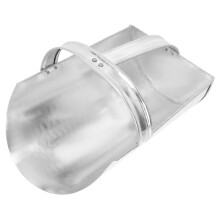 Lightweight Feeding Scoop for Poultry Livestock and Gardens Easy Clean Feed Shovel with Ergonomic Grip