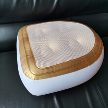 Hot Tub Booster Cushion with AntiSlip Suction Cups, Adjustable Inflatable Bath Pillow for Adults, WaterResistant PVC Spa Seat Pad Gold