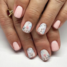 Pink Floral Press On Nails Set 24 Reusable Short Square Fake Nails with Glossy Finish for Women